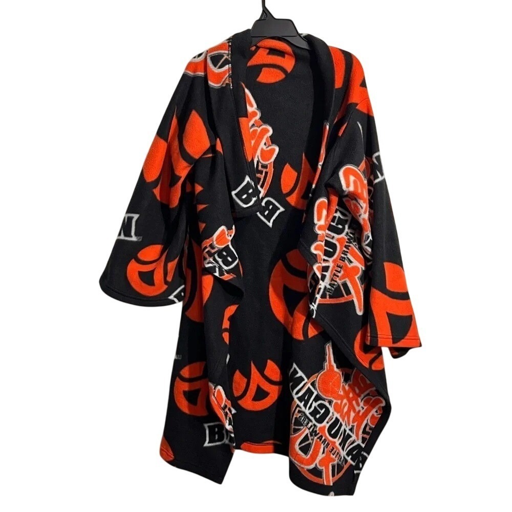 Bakugan Battle Brawlers Fleece Robe - OS - Black, orange and white